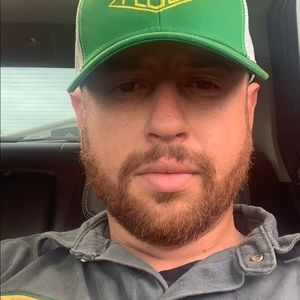 Meet your Posher, Javier